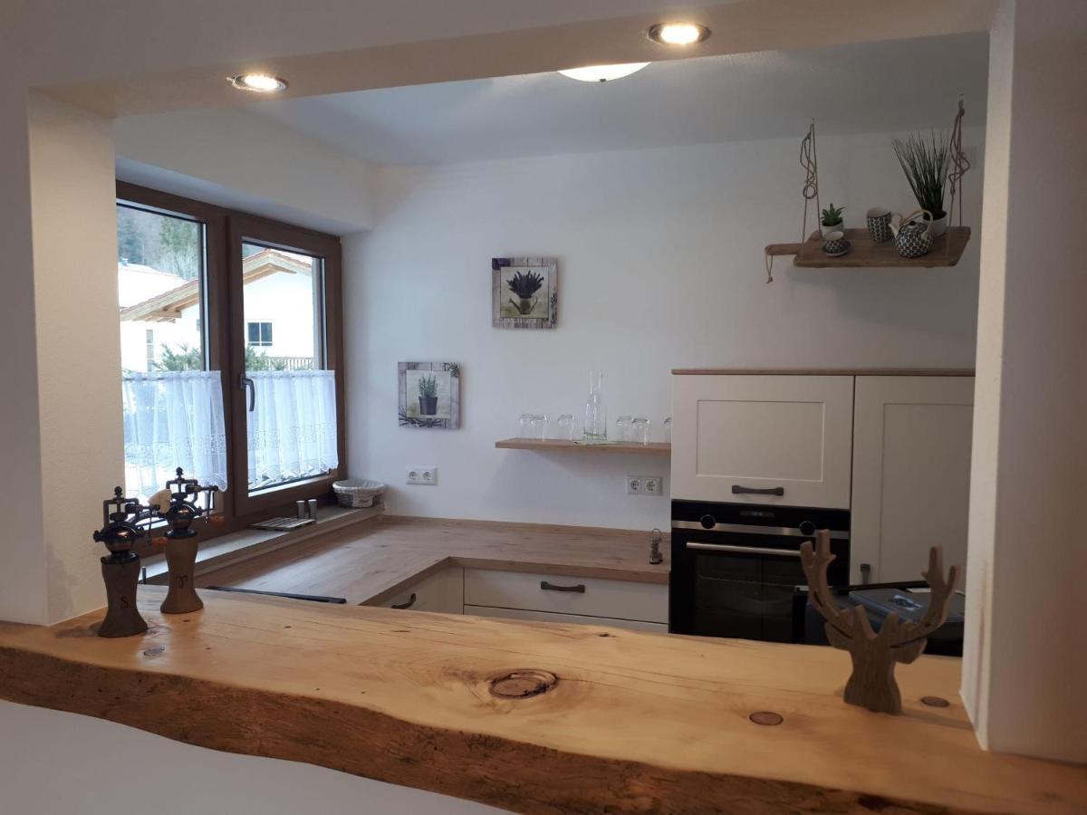 Ferienwohnung Lorenz ルーポルディング エクステリア 写真