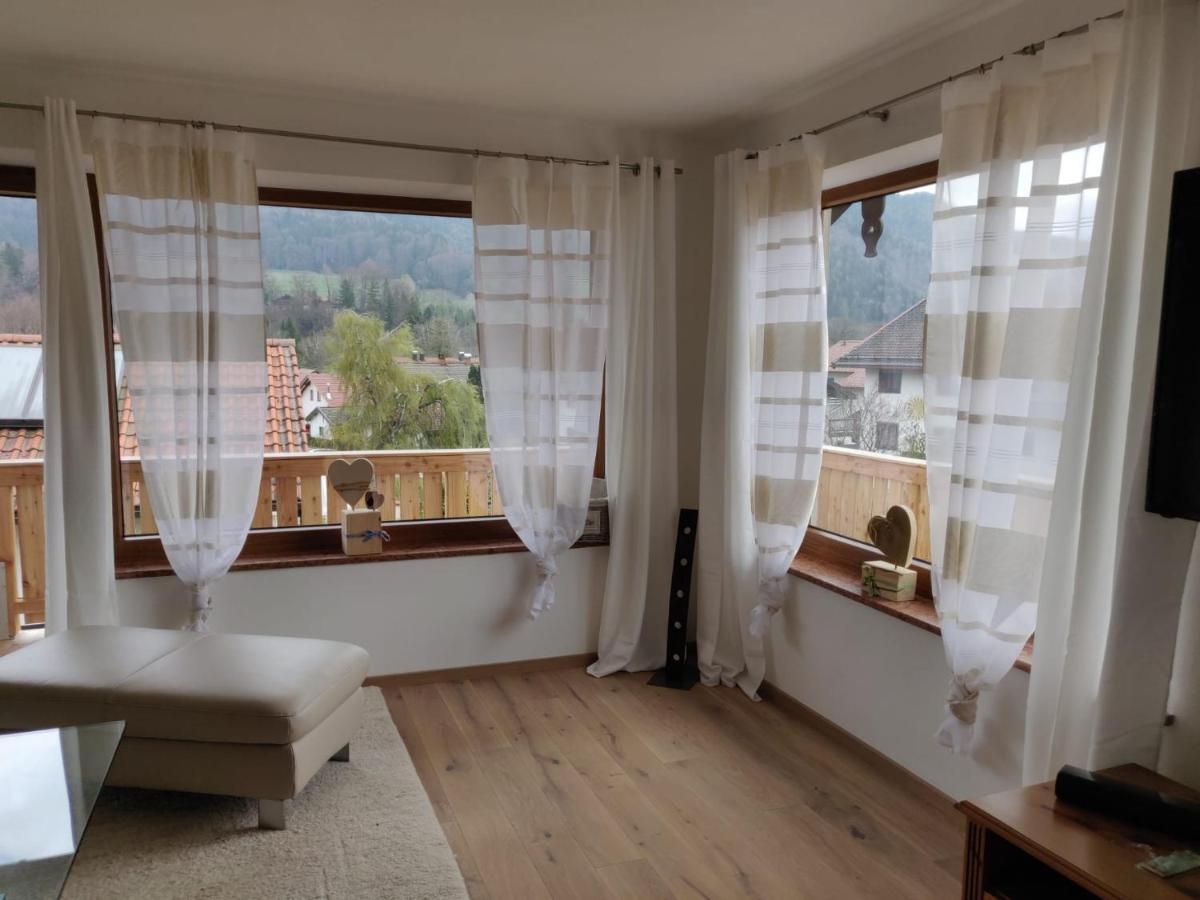 Ferienwohnung Lorenz ルーポルディング エクステリア 写真