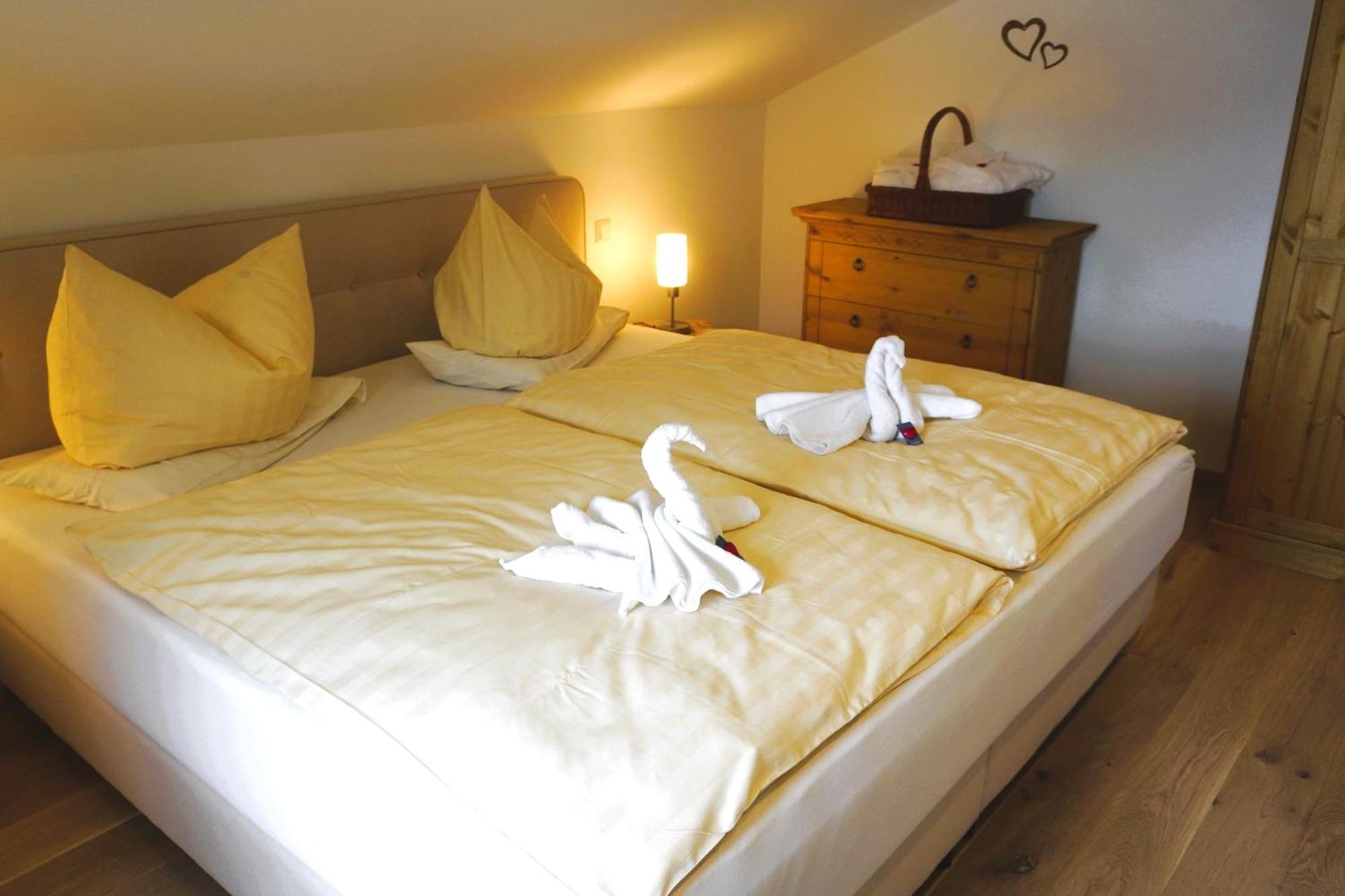 Ferienwohnung Lorenz ルーポルディング エクステリア 写真